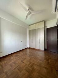 Hillington Green (D23), Condominium #571237581